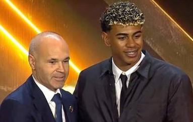 斯基拉：一家英超俱乐部询问了米兰前锋圣地亚哥的信息